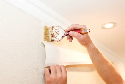 Pose de papier peint à Capian — revêtements muraux et toiles de verre